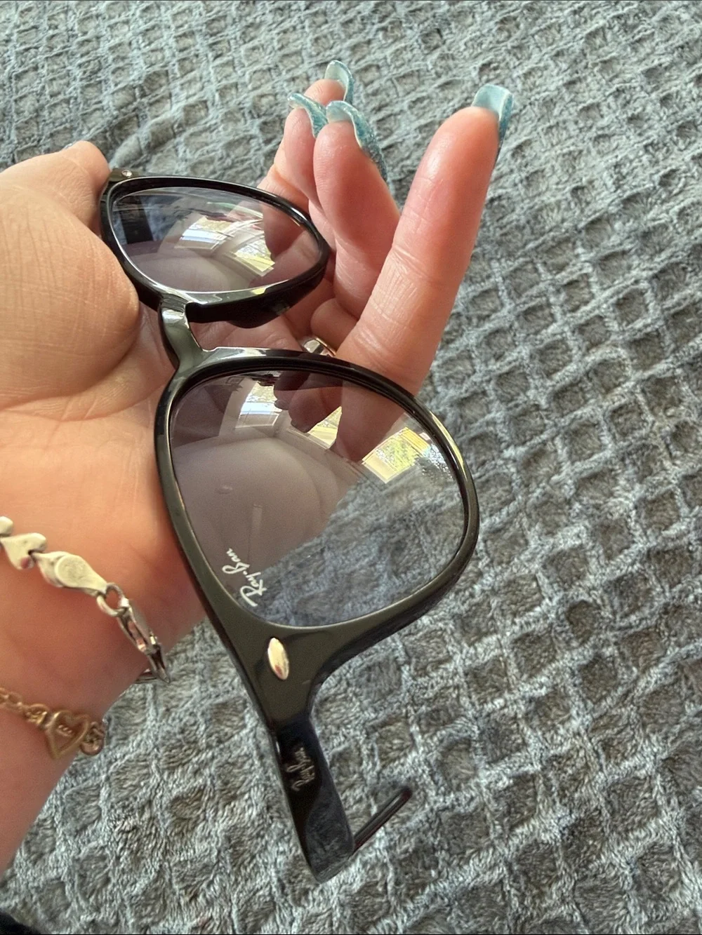 Ray-Ban Black Round Optical Glasses with Brown Case
